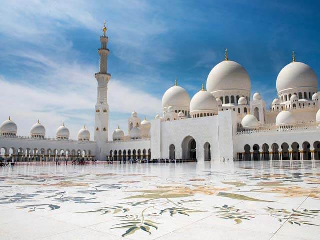 DOS EMIRATOS: DUBAI Y ABU DHABI - EXCLUSIVO SPECIAL TOURS