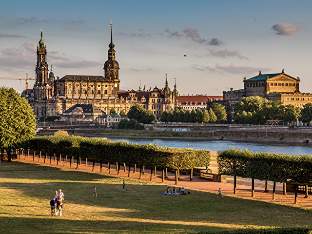 Ruta de Grandes Ciudades y Castillos