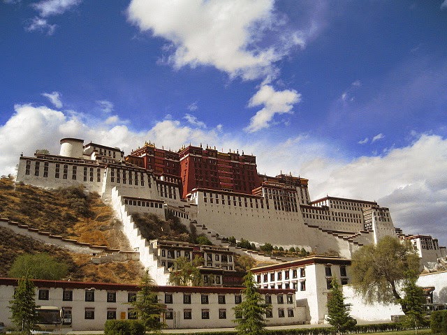 MITOS Y LEYENDAS NEPAL Y BHUTAN - EXTENSION A TÍBET I - Servicio en Privado
