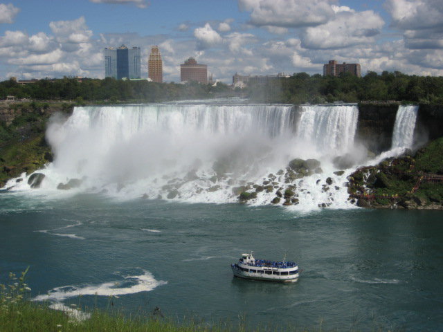MINI NIAGARA 2026